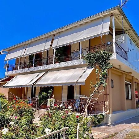 Katia Apartments Нідрі Екстер'єр фото