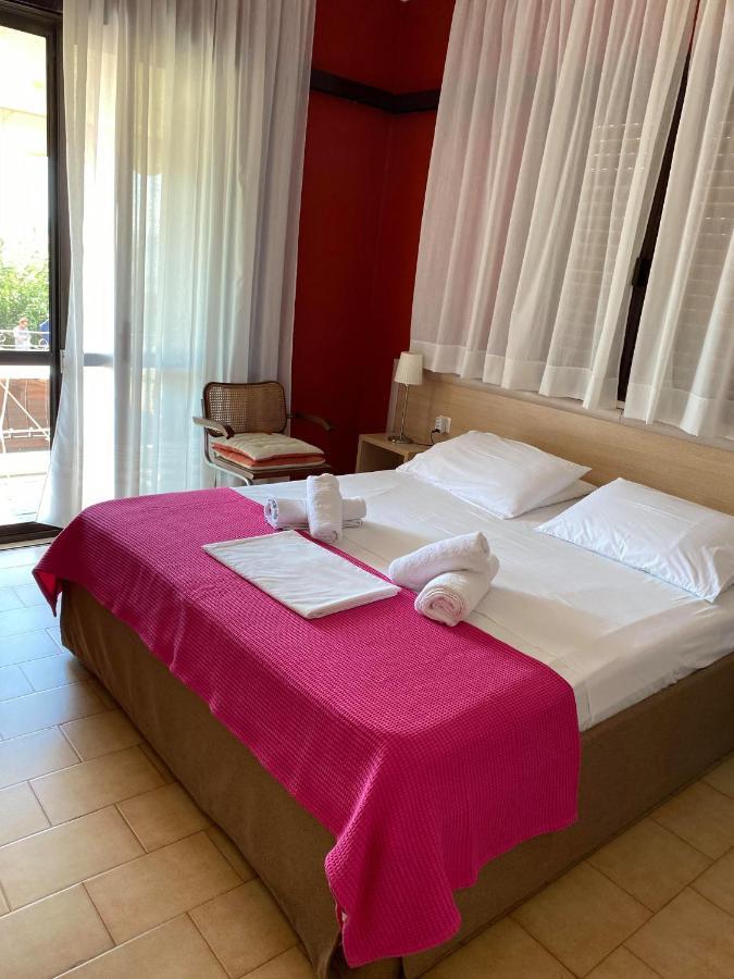 Katia Apartments Нідрі Екстер'єр фото