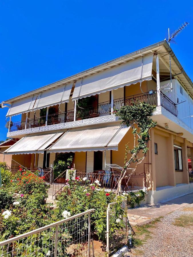 Katia Apartments Нідрі Екстер'єр фото